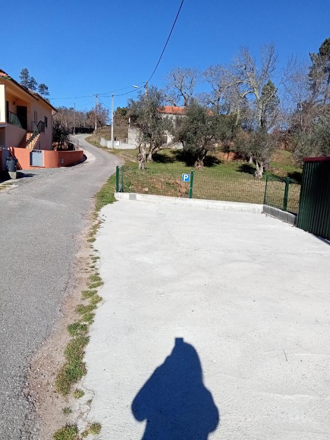 Alojamento Local - Casa Amarela Alvaiazere Luaran gambar